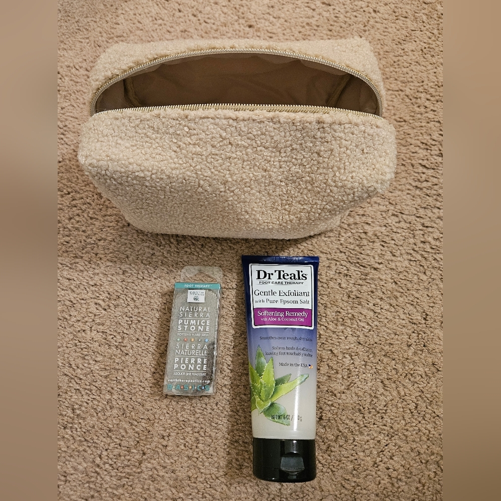 Foot Care Gift Set With Cosmetic Bag